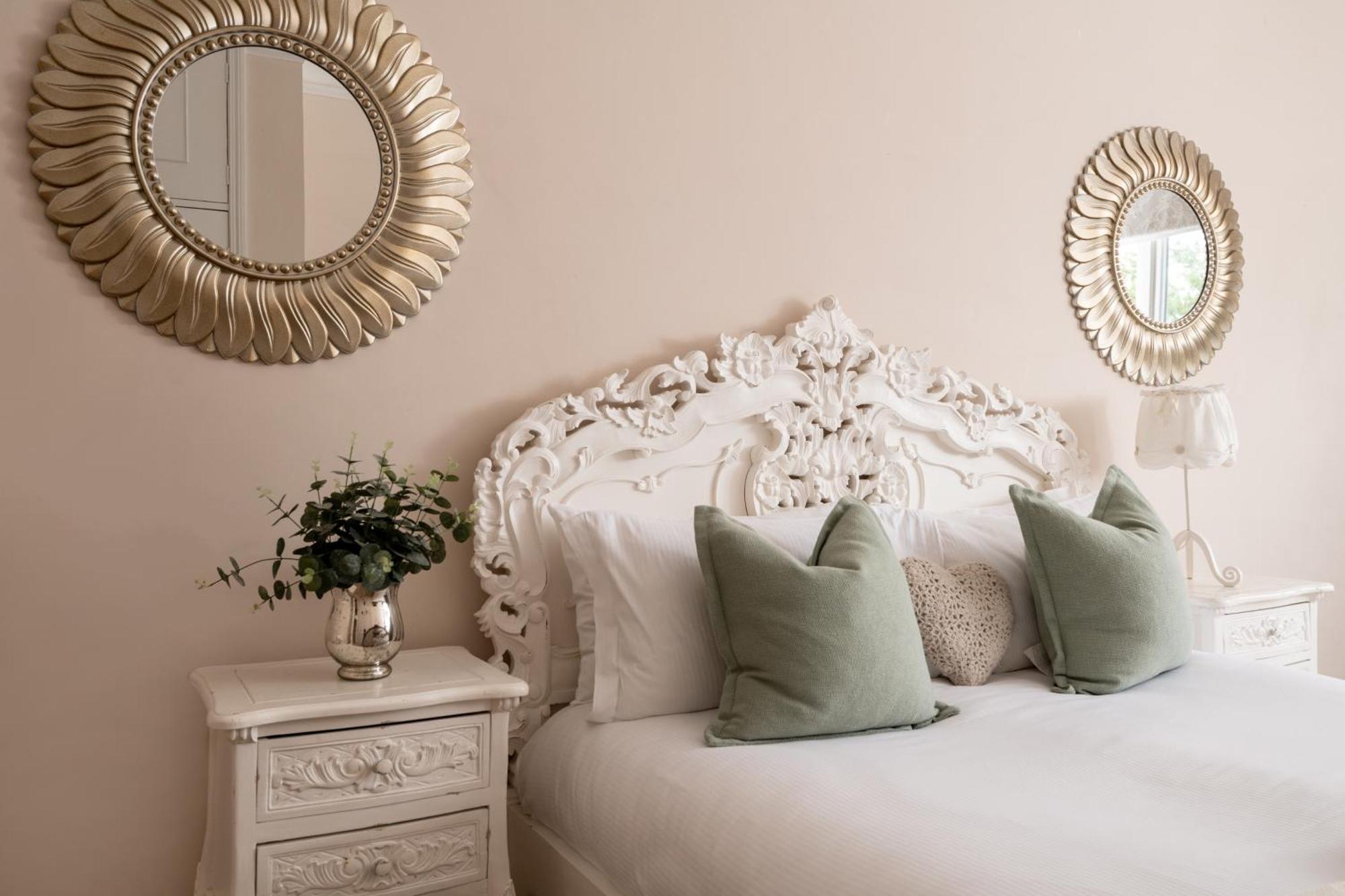 Вилла Downwood Vineyard Manor In Idyllic Countryside Бландфорд-Форум Экстерьер фото