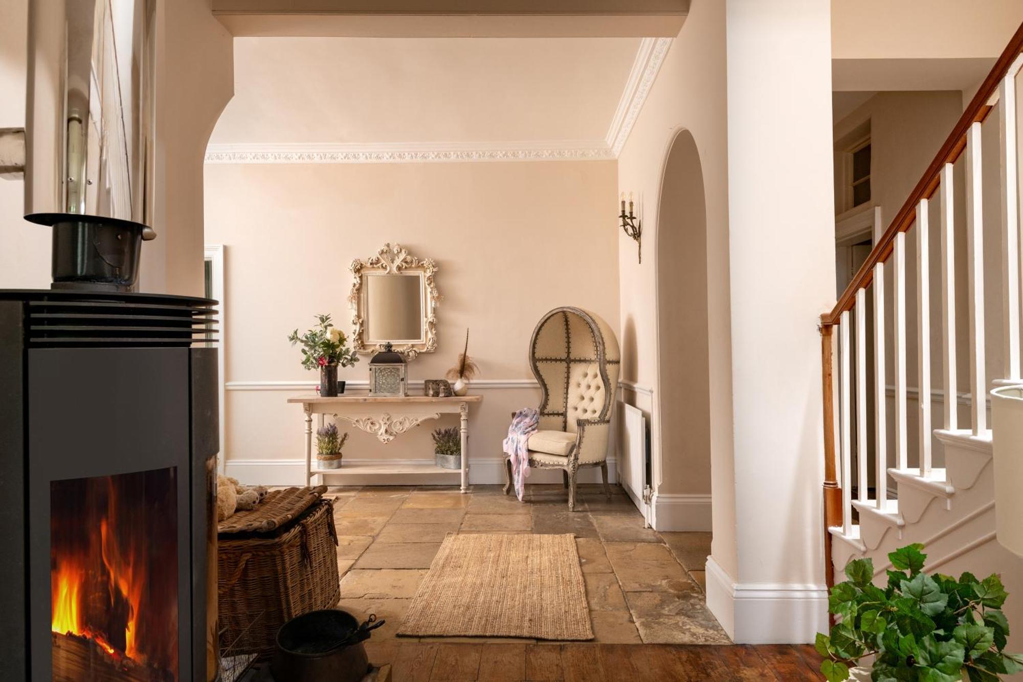 Вилла Downwood Vineyard Manor In Idyllic Countryside Бландфорд-Форум Экстерьер фото